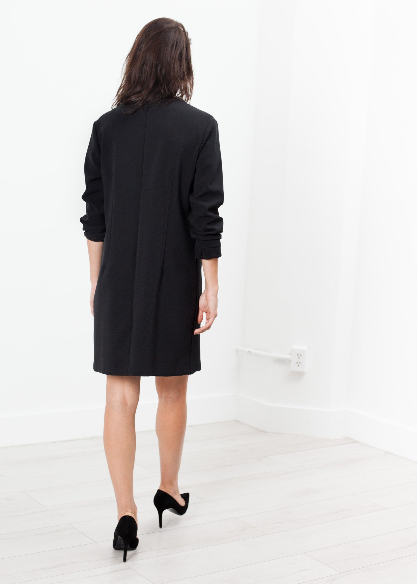 A-Line Pocket Shift in Black dripciry A-Line Pocket Shift in Black dripciry